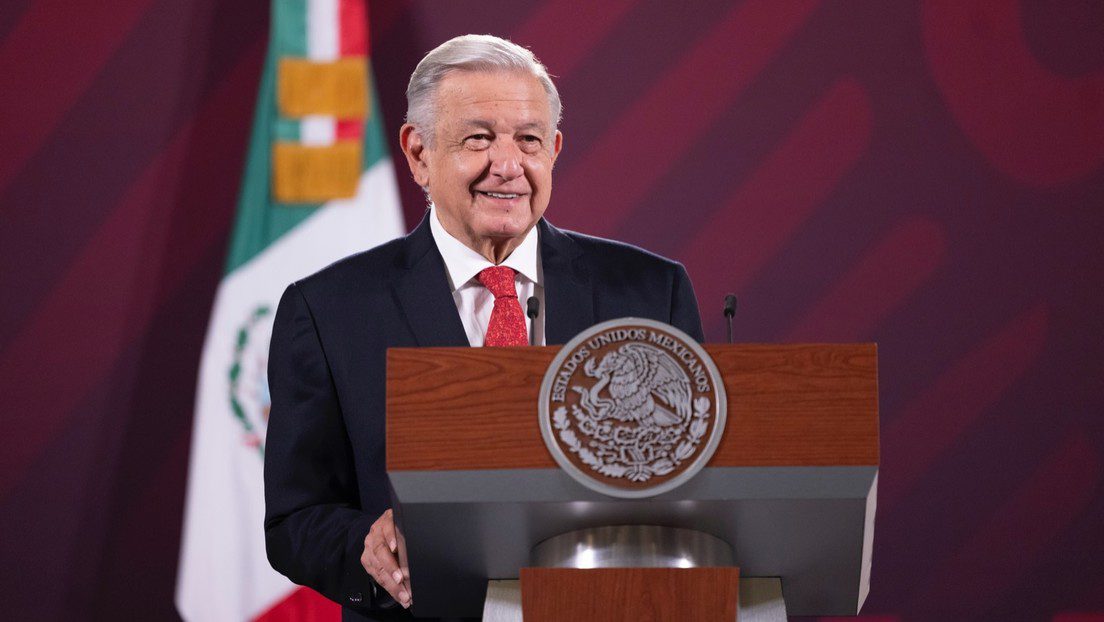 López Obrador pedirá a Hacienda una propuesta para comprar Banamex: “Necesitamos un banco”