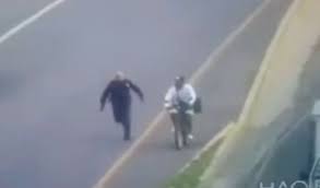 Capturan en fuga a un hombre que rapt a una nia y la escondi en la maleta de su bicicleta