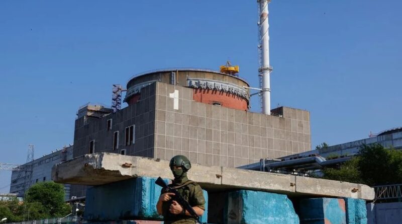 La central nuclear ucraniana de Zaporizhzhia pierde energía y se reflota el riesgo de un apagón