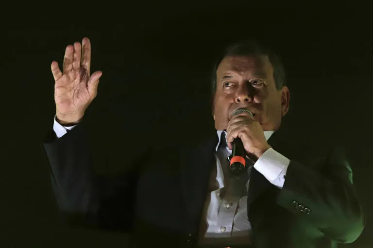 Posicionamiento político en Lima: El exministro Jorge Nieto anuncia que viciará su voto en la segunda vuelta presidencial del Perú