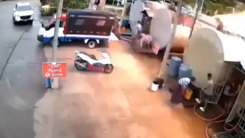 muestra masiva explosión mortal en un almacén de combustible