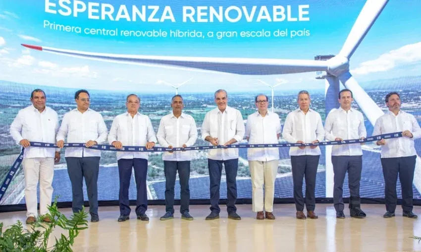 EGE Haina inaugura la primera central renovable híbrida de gran escala de la República Dominicana