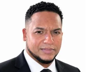 BOSTON: FP denuncia crisis en servicios consulares de R. Dom.