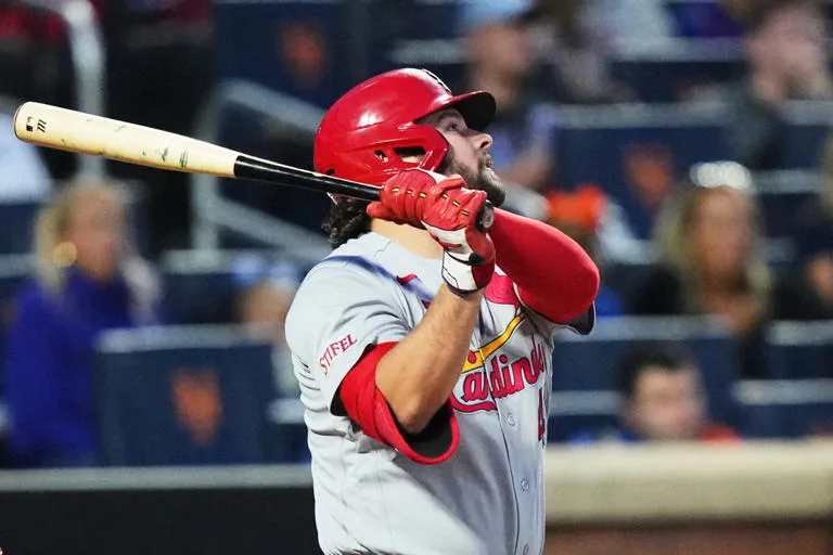Dominio absoluto: Los Cardenales aplastan a los Mets con una blanqueada magistral en Nueva York